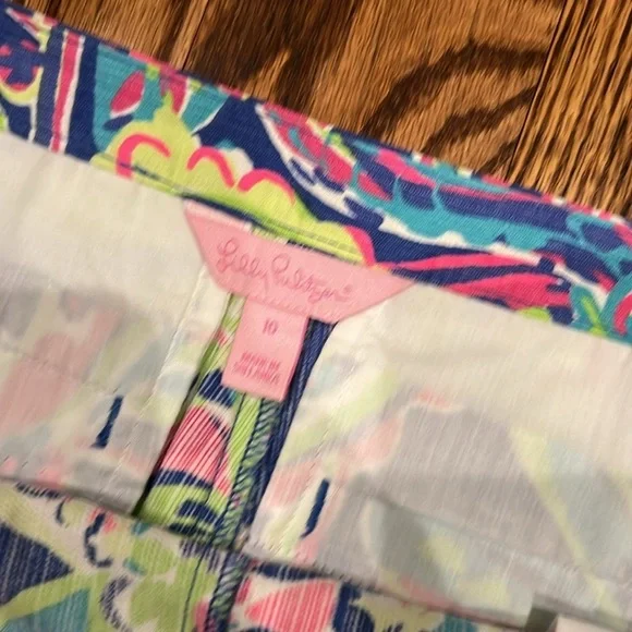 Lilly Pulitzer Magnolia Scallop Short Toucan Play size 10 NWOT - Picture 5 of 6